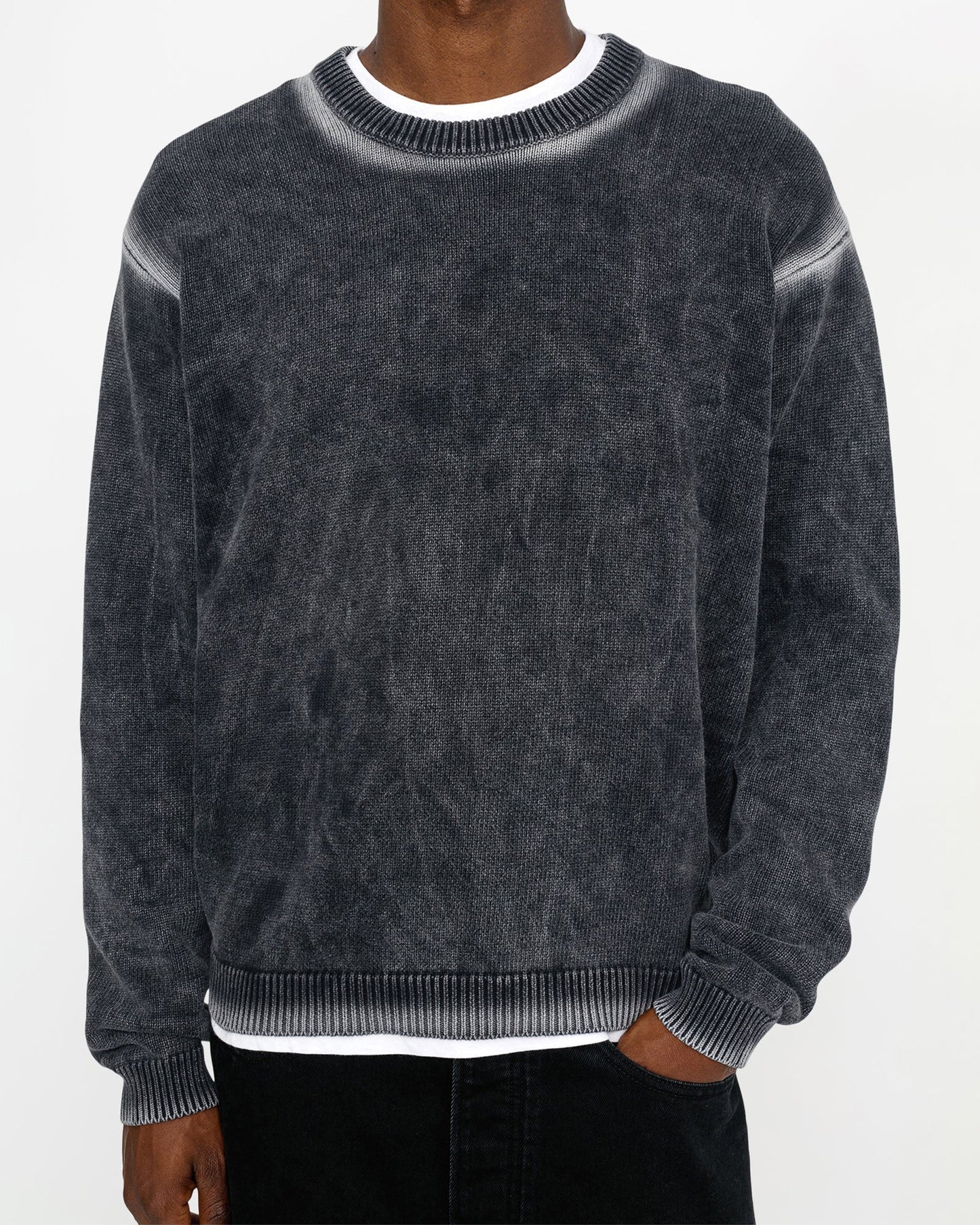 PULL RAS DU COU EN COTON TRICOTÉ DÉLAVÉ