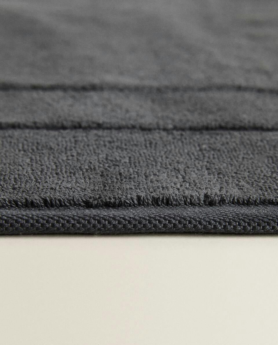COTTON BATH MAT