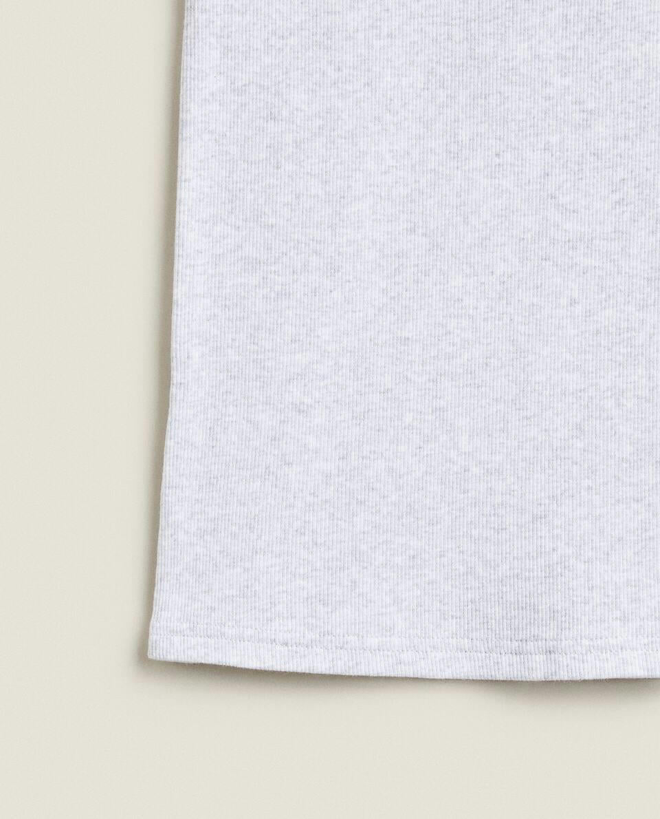 RIBBED T-SHIRT